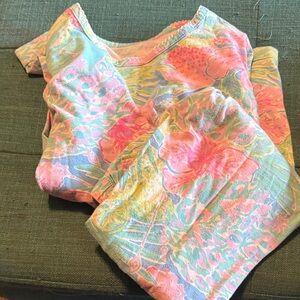 EUC LILLY PULITZER GIRLS PJS SIZE 10 Floral Multicolor Dress